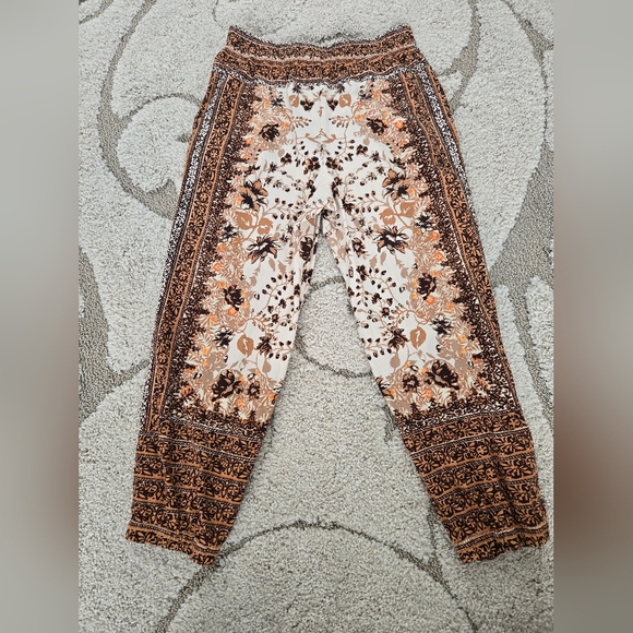 Anthropologie Printed Joggers - Picture 3 of 16